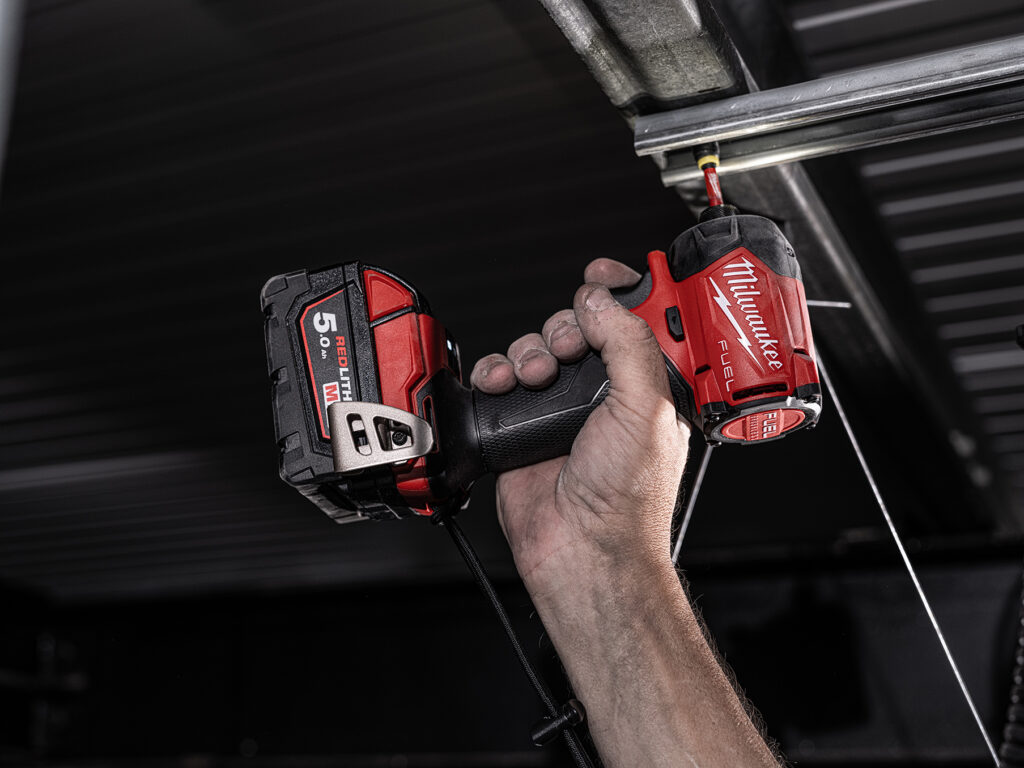 2026_PM_Milwaukee_SURGE_M18_FIDRQ